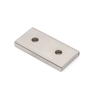 Fabrikpreis Günstiger Seltenerd-Permanentmagnet 20 kg 30 kg Kraftvoller NdFeB-Kanalmagnet in Blockform mit doppeltem Senkloch